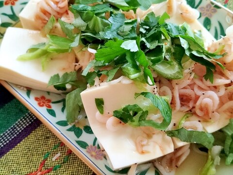 小えびと三つ葉の柚子胡椒わさび豆腐♪